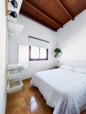 2 sovrum, strykjärn/strykbräda, wi-fi och sängkläder