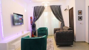 تلفزيون ذكي