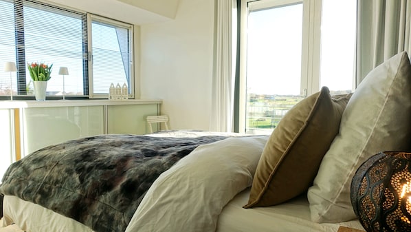 2 Schlafzimmer, Reisekinderbett, kostenloses WLAN, Bettwäsche