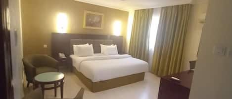 Deluxe Double Room Single Use