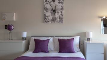 1 bedroom, desk, iron/ironing board, free WiFi