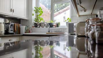 Fridge, microwave, oven, toaster