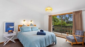 3 bedrooms, WiFi - Frankie is a much loved family home. A wonderful place to escape the city. (Skenes Creek)