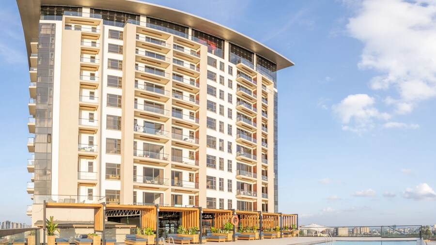 Broadwalk Residency