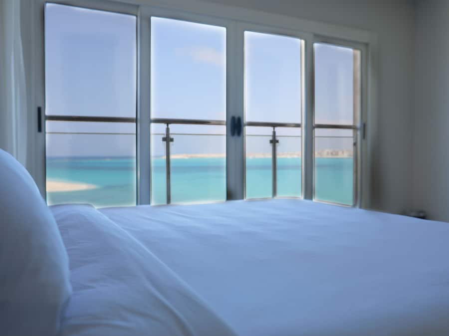 Desk, cribs/infant beds, rollaway beds, bed sheets