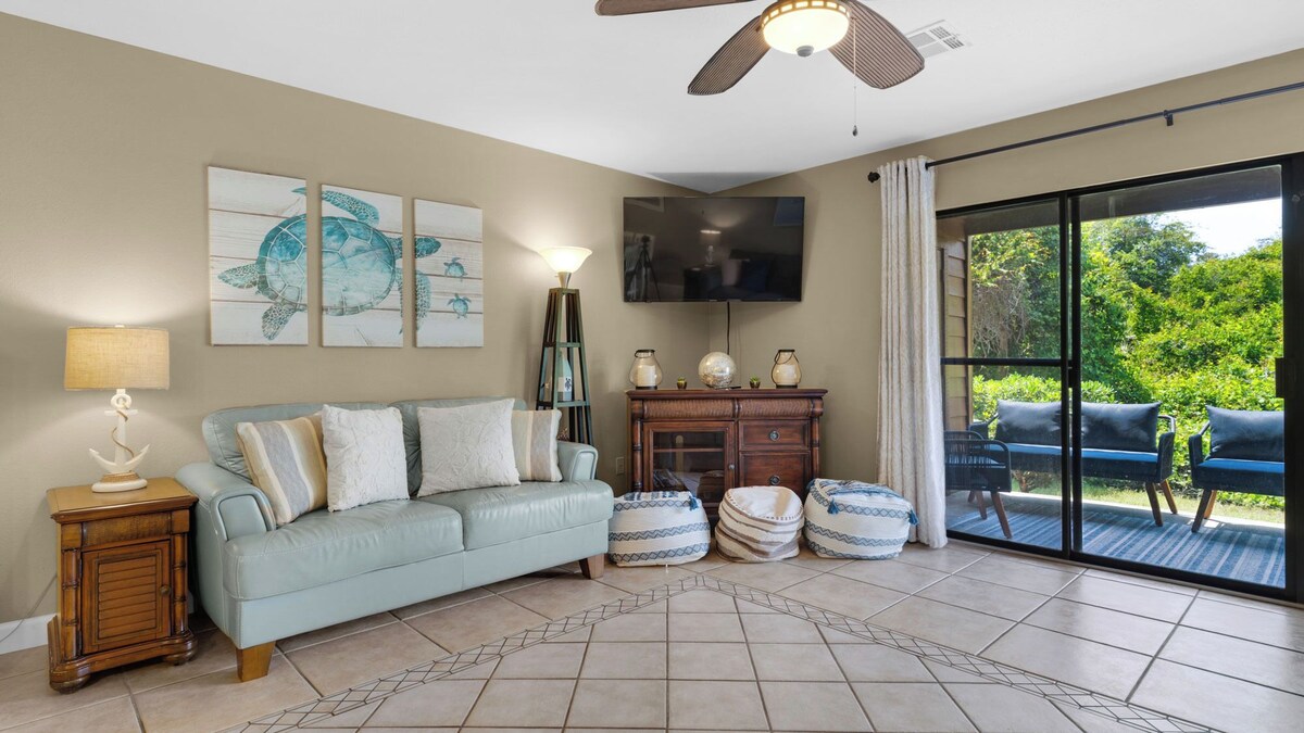 Dog-Friendly 2BR Getaway with Resort Amenities + Free Attraction Tickets!