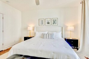 4 bedrooms, iron/ironing board, WiFi, bed sheets