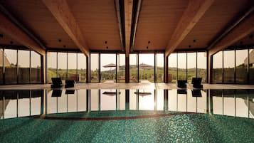 Indoor pool, pool loungers