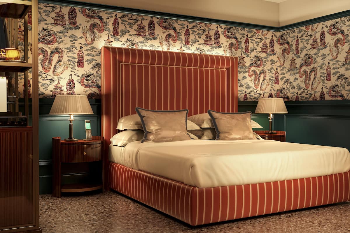 Standard Room | Down comforters, minibar, in-room safe, desk