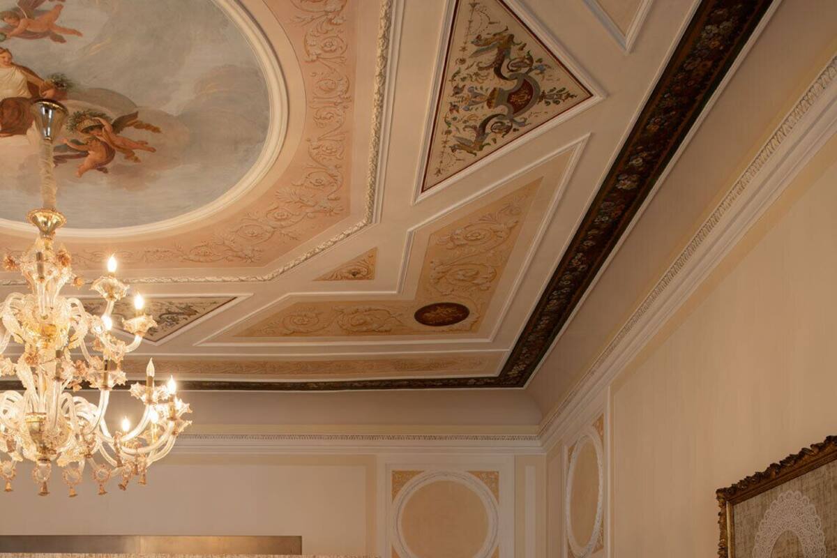 1 slaapkamer, donzen dekbedden, een minibar, een kluis op de kamer