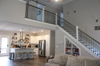 Modern Farmhouse 9 miles from Augusta National