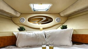 Yacht Miss SIMONA