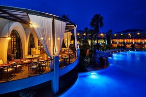 Piscina externa