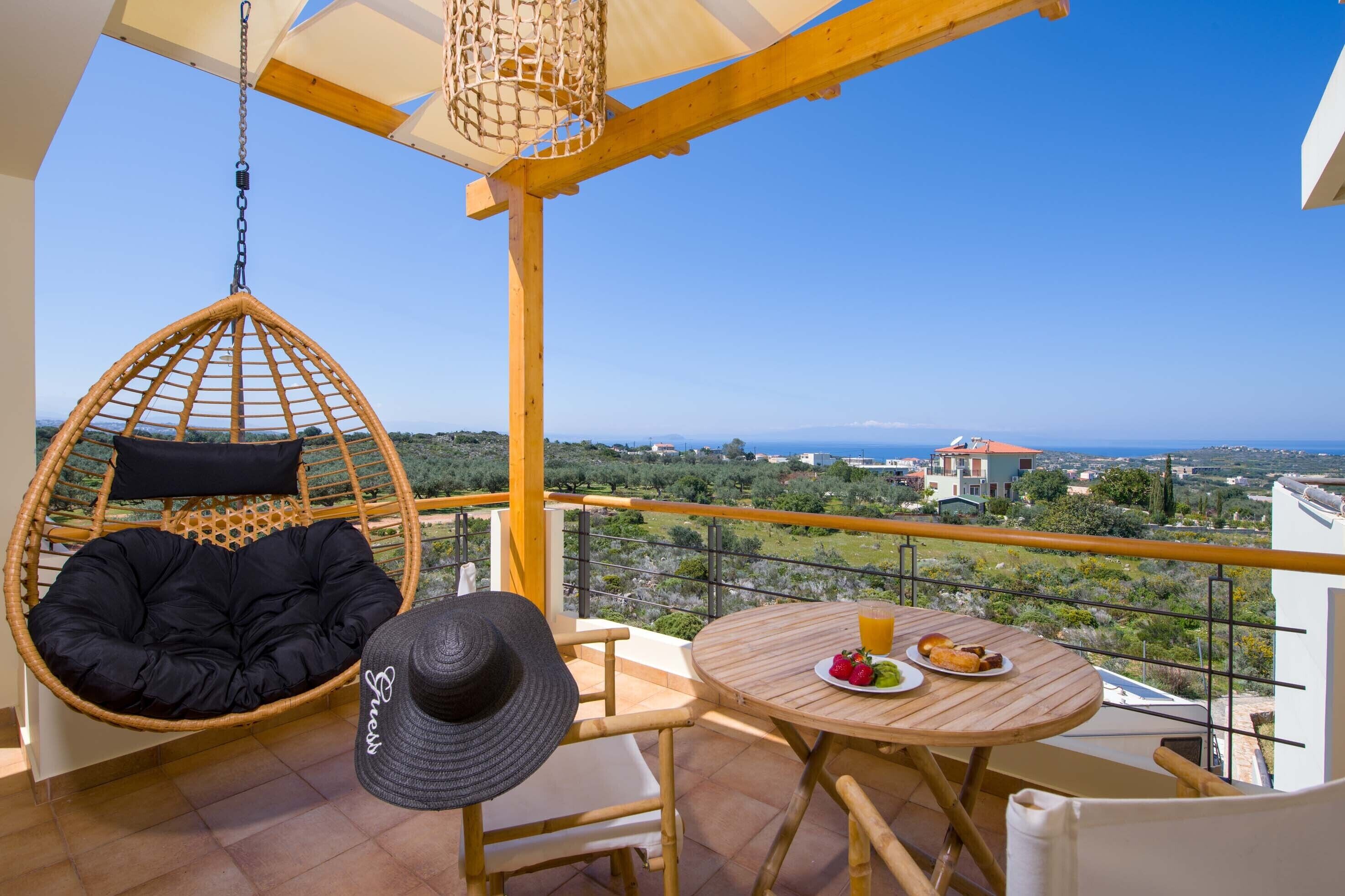 Biệt thự Exclusive, 4 phòng ngủ, hồ bơi riêng | Ban công