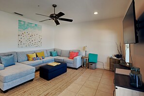 TV - Community Pool, Canal Views, Near Area Fun! (Panama City Beach)