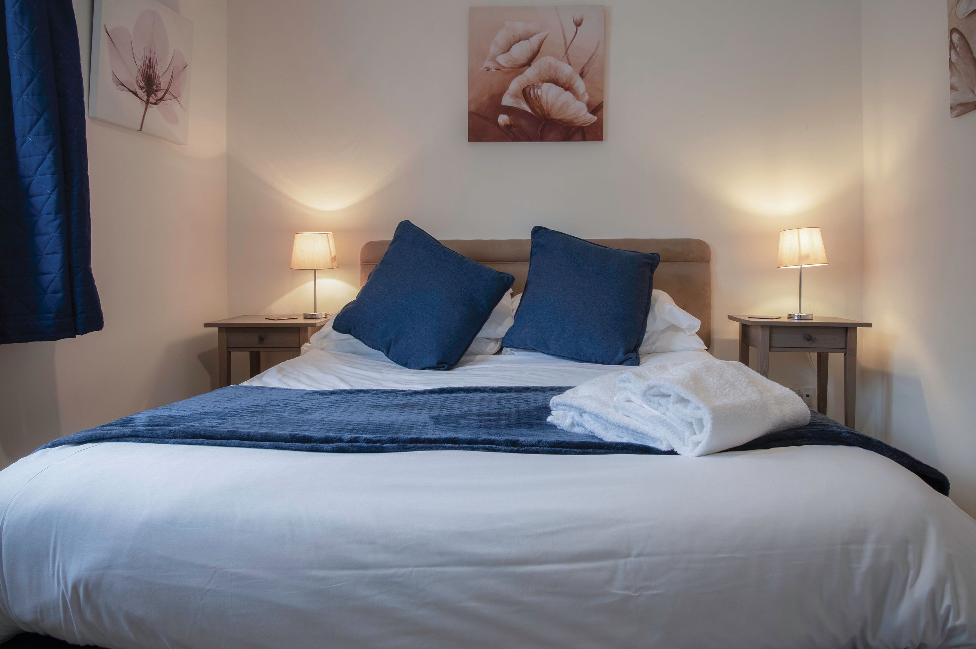 2 Schlafzimmer, Bügeleisen/Bügelbrett, kostenloses WLAN