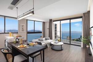 Premium bedding, down comforters, desk, soundproofing