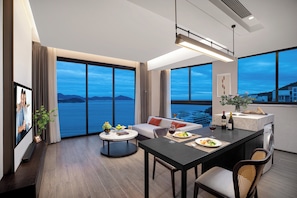 Chambre Exécutive, 1 chambre, vue mer | Literie de qualité supérieure, couette en duvet d'oie, bureau