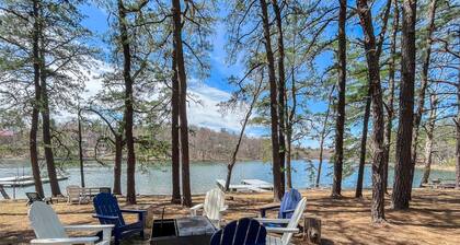 Iconic Cabin! Hot tub, fire pit, lakefront, dock, pet friendly and more!