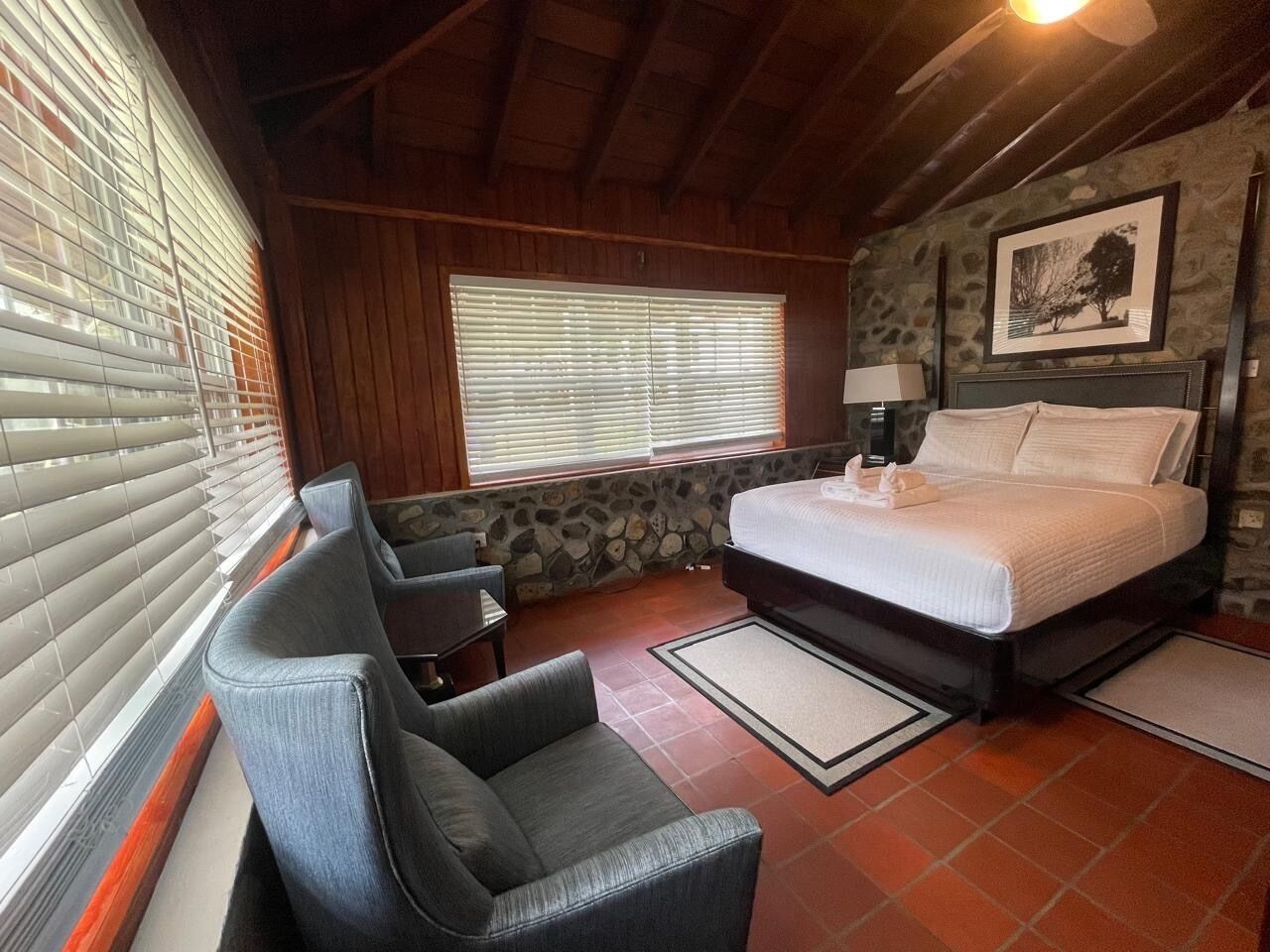 Superior Villa | Premium bedding, pillowtop beds, minibar, individually decorated
