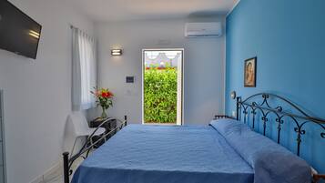 Double Room | Soundproofing, free WiFi