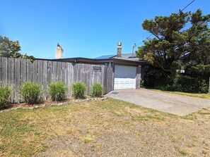 Exterior - Pacific Knoll - Oceanfront! (Arch Cape)