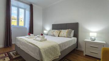 2 makuuhuonetta, ilmainen Wi-Fi, vuodevaatteet