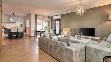 TV, streaming services