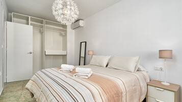 3 bedrooms, iron/ironing board, free WiFi, bed sheets