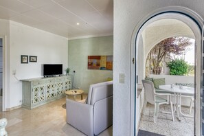 TV, table tennis