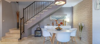 Holiday Home 'Casa Buda ' with Shared Pool, Wi-Fi and Air Conditioning