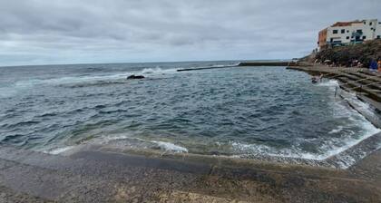 Vacation Home 'Chalet Vacacional El Agujero' with Sea View, Private Pool and Wi-Fi