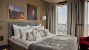 Deluxe-Zimmer, 1 Doppelbett | Minibar, Schreibtisch, laptopgeeigneter Arbeitsplatz