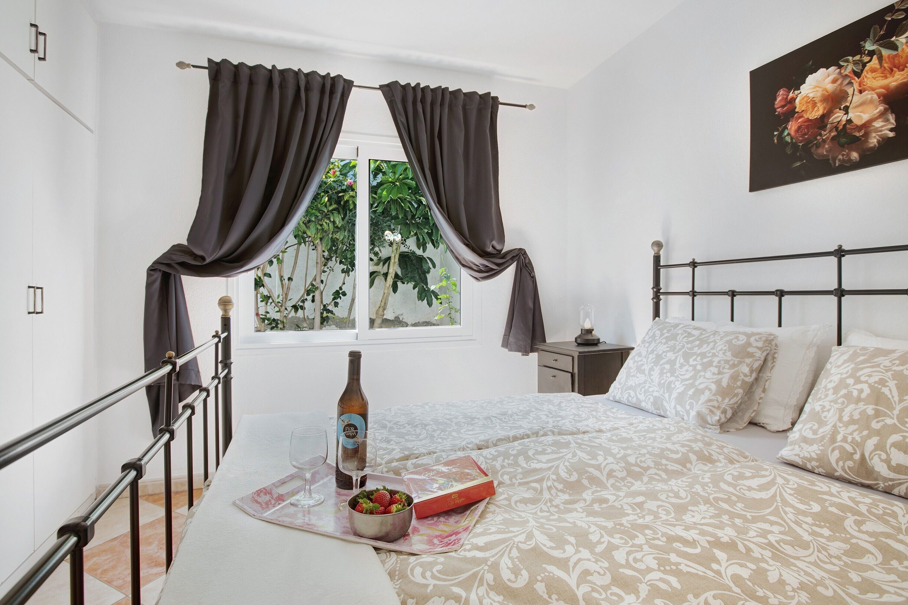 3 habitaciones, tabla de planchar con plancha y wifi gratis 