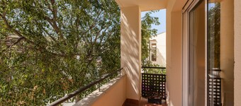 Holiday Home 'La Cantonada' with Private Terrace