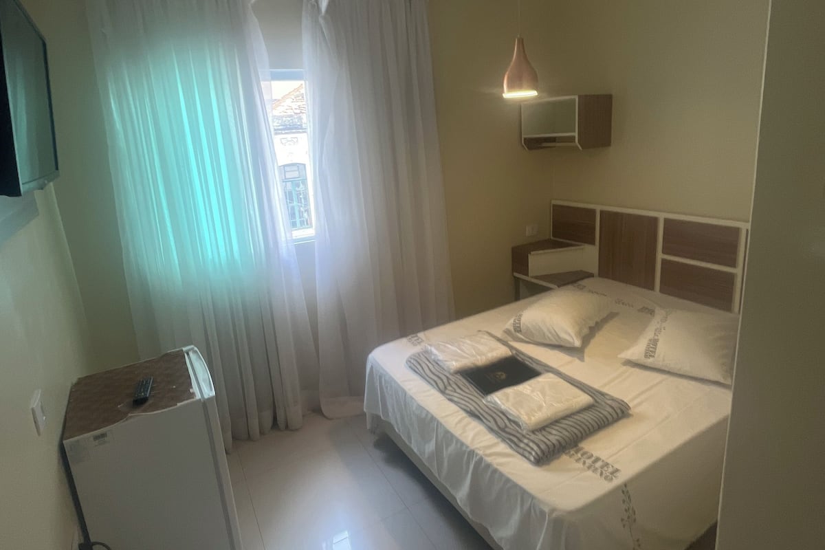 Comfort Double Room | Peti besi dalam bilik, seterika/papan seterika, Wi-fi percuma