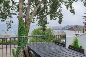 Terrace/patio - 3 bedroom accommodation in Falmouth (Falmouth)