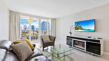 Televisión y oficina