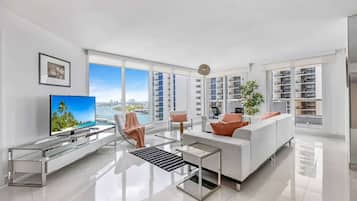 Televisión y oficina