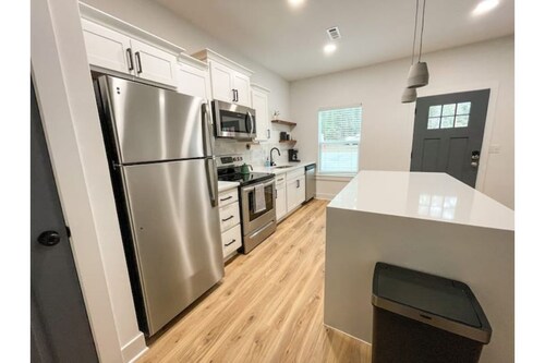 Lux Living near Downtown Dothan & Hospitals