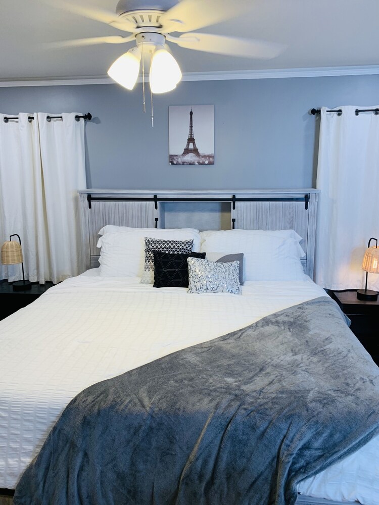 “Blissful getaway home” Columbus Vrbo