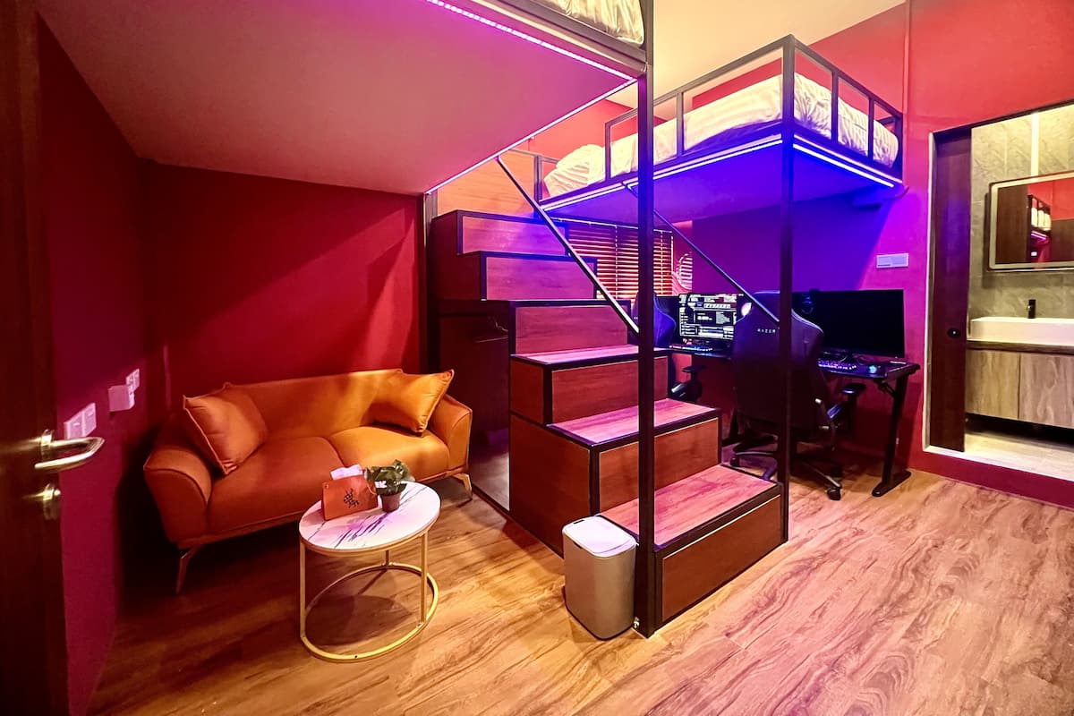 Family Studio Suite, Multiple Beds, Private Bathroom, City View | Soundproofing, free WiFi, bed sheets