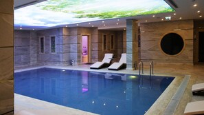 Outdoor pool - Palde Hotel (Istanbul)