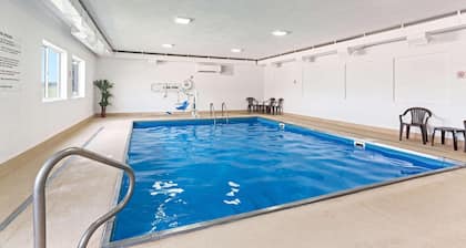 Quality Inn & Suites Ferdinand