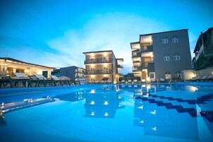 Piscina externa