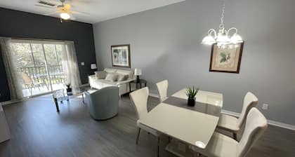 -Near Disney- condo in gated Bahama Bay Resort