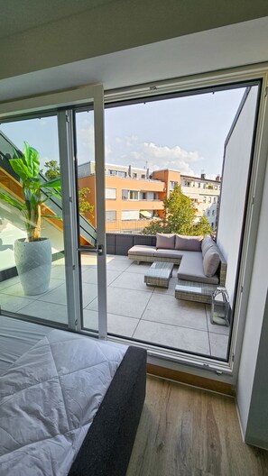 Luxury Condo | Terrace/patio - Luxus Dachgeschoss City Wohnung München (Munich)