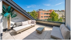 Luxury Condo | Terrace/patio - Luxus Dachgeschoss City Wohnung München (Munich)