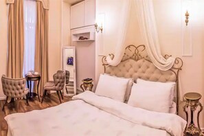 2 Schlafzimmer, Schreibtisch, WLAN