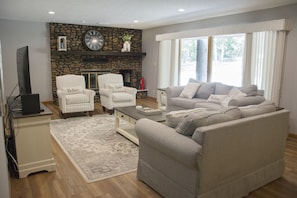 Premium House | Living area | 32-inch Smart TV with cable channels, TV - The Bavarian Resort (Branson)